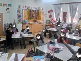 09